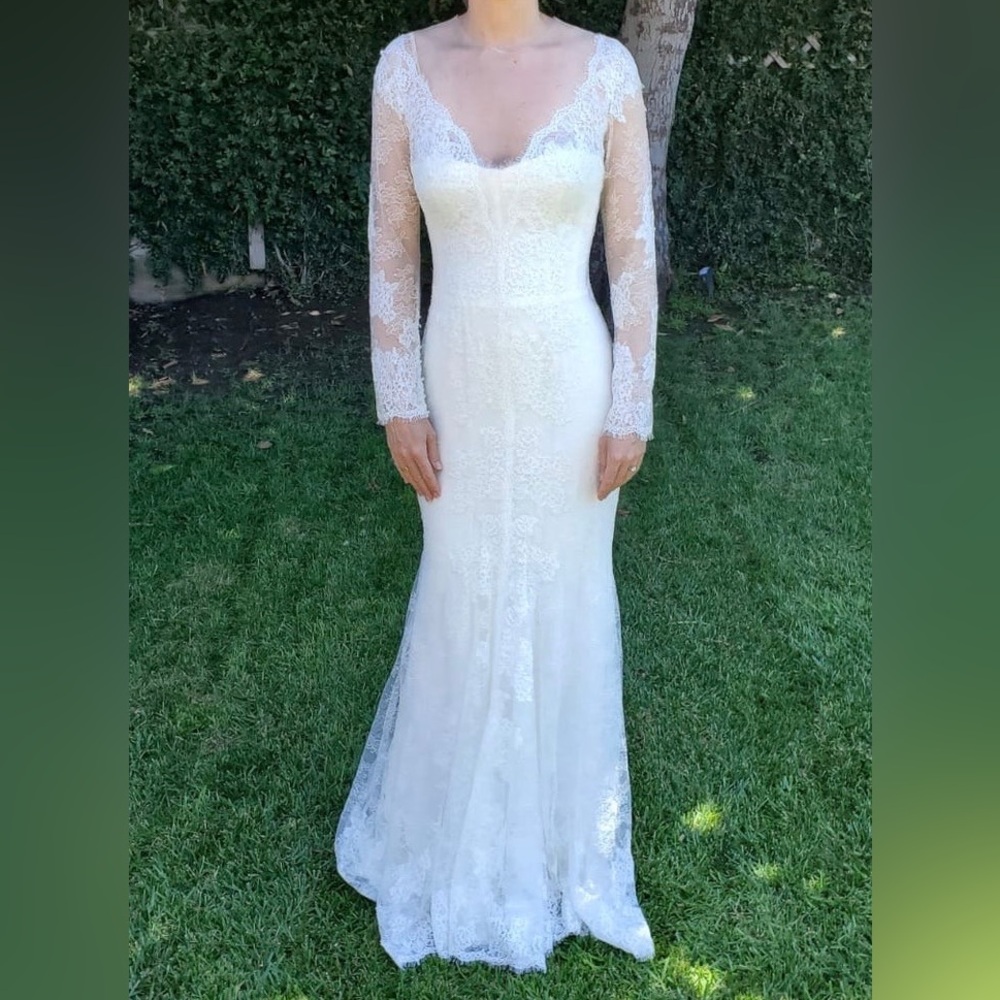 Monique Lhuillier Memory Wedding Gown